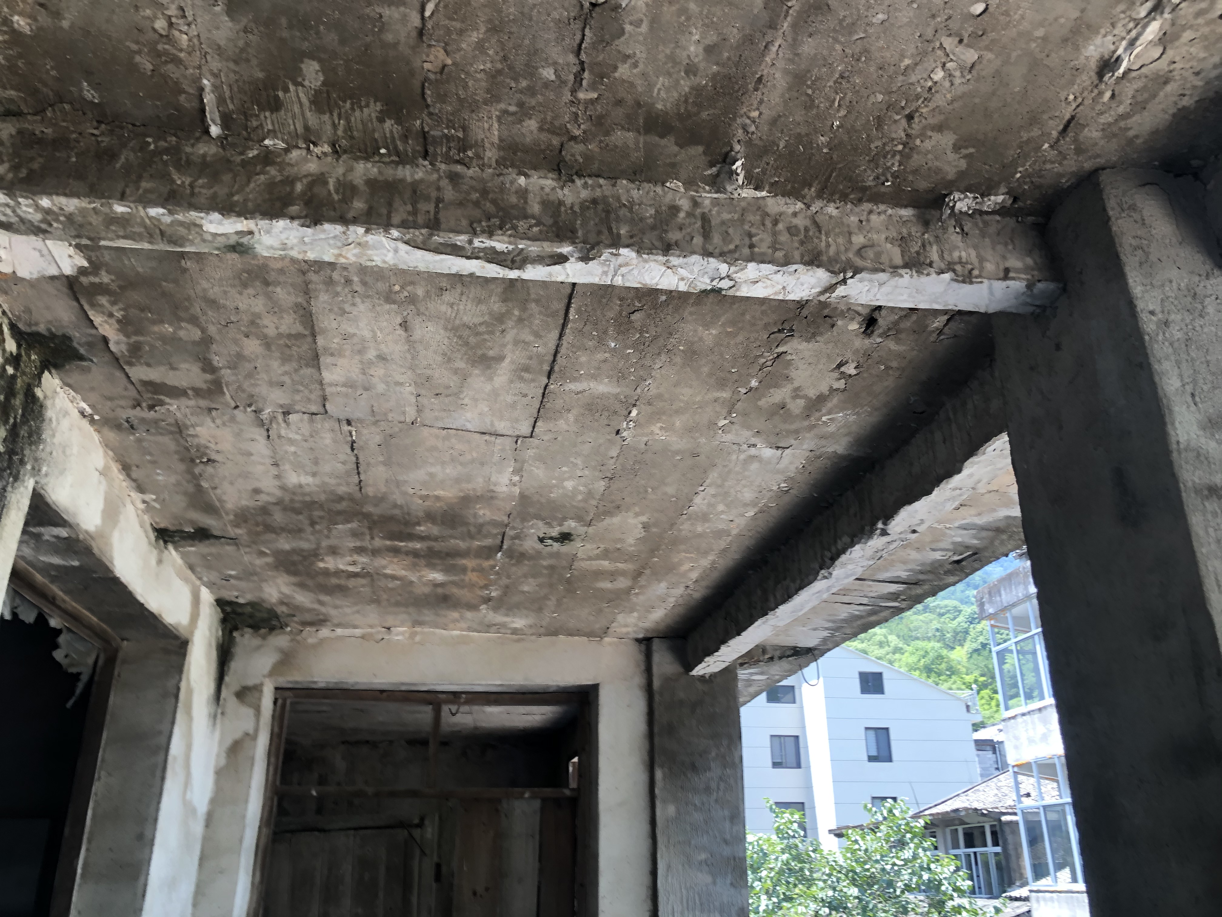 房屋安全鉴定各类建筑结构的现场检测内容